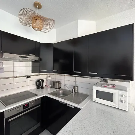 Apartment Pool View 2 Bed Duplex In Castle Harbourc204 *