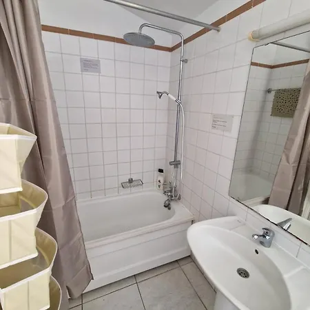 Pool View 2 Bed Duplex In Castle Harbourc204 *