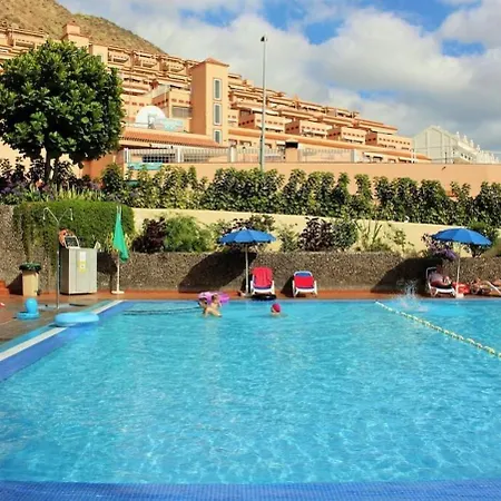 Apartment Pool View 2 Bed Duplex In Castle Harbourc204 Los Cristianos (Tenerife)