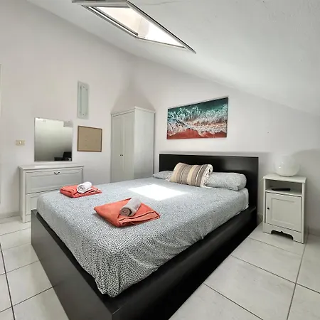 Pool View 2 Bed Duplex In Castle Harbourc204 ロスクリスティアーノス