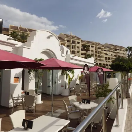 Apartamento Pool View 2 Bed Duplex In Castle Harbourc204 Los Cristianos (Tenerife)